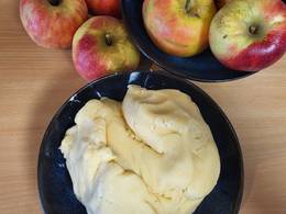 Teig für Gedeckten Apfelkuchen im Naturpark Almenland