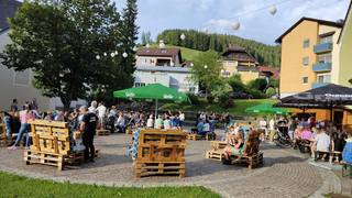 Zamsitzn'n / Feiern / Breitenau am Hochlantsch