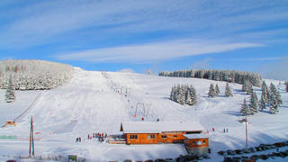 Holzmeister lifts ski holidays Nature Park