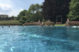 Open air swimming pool Fladnitz