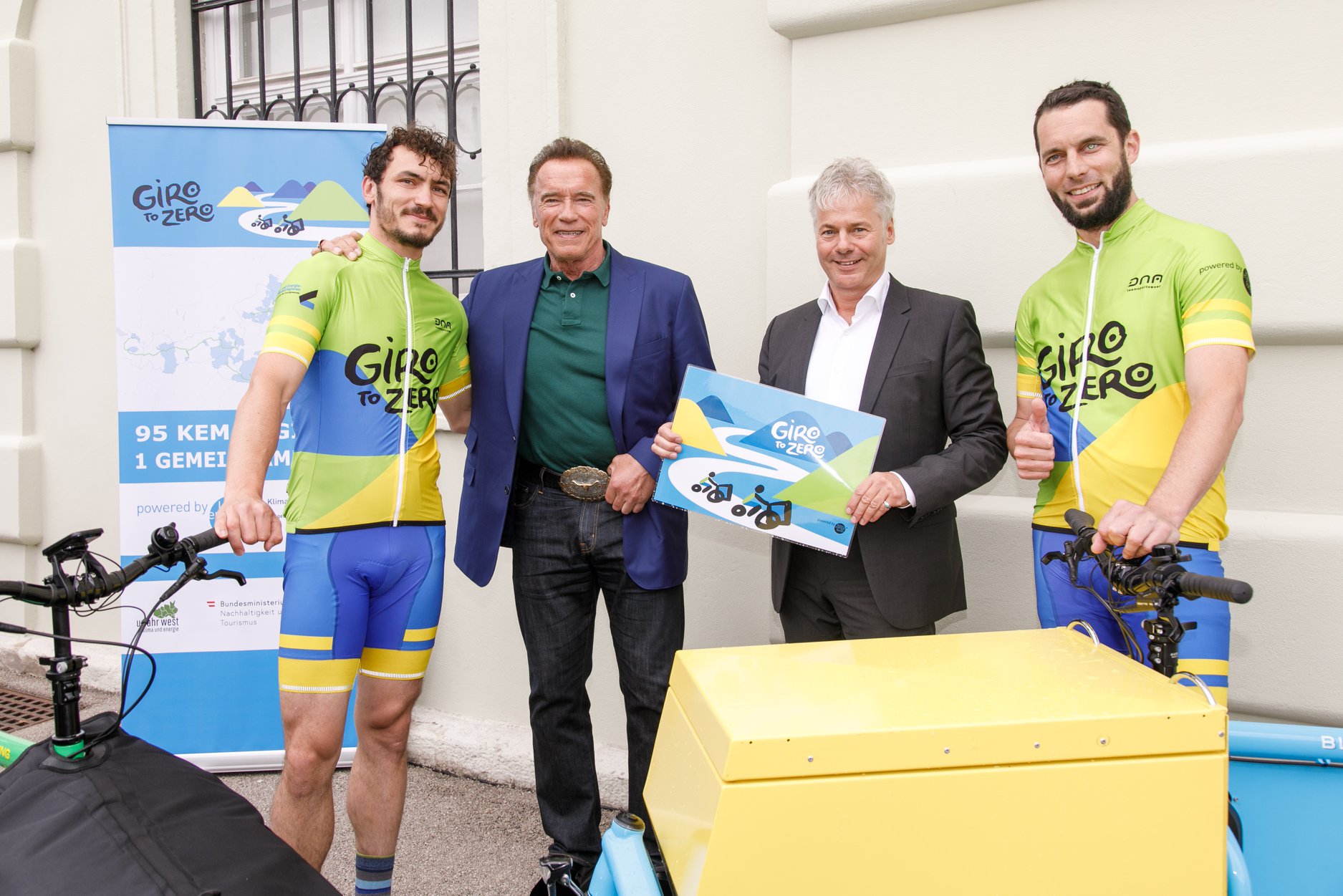 Energieradler mit Arnold Schwarzenegger / Quelle: Klima- und Energiefonds